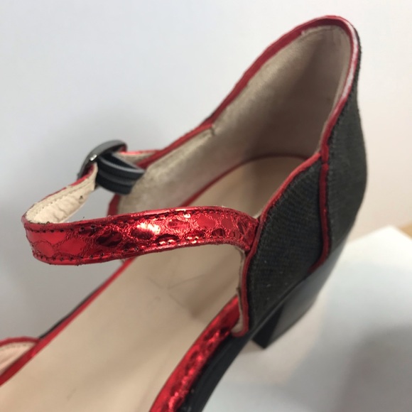 5 y Medio Carlota Heels - Picture 5 of 7